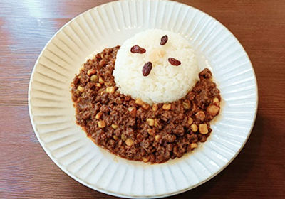 出展者：PIECE TABLE